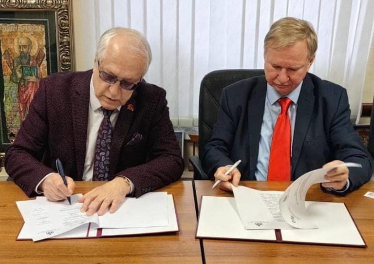 Signing an agreement with the Moscow Association of Entrepreneurs